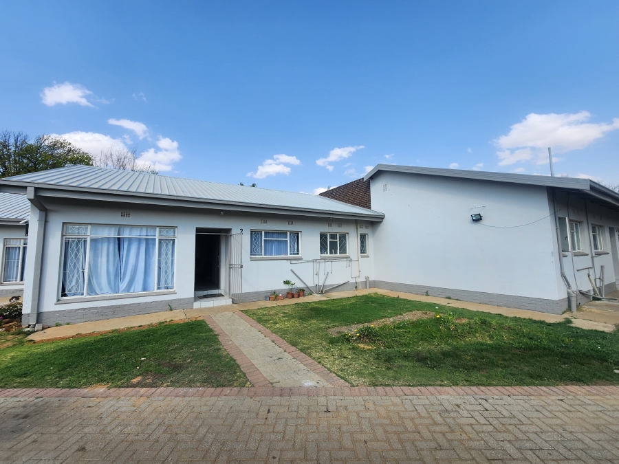 3 Bedroom Property for Sale in Seemeeupark Free State